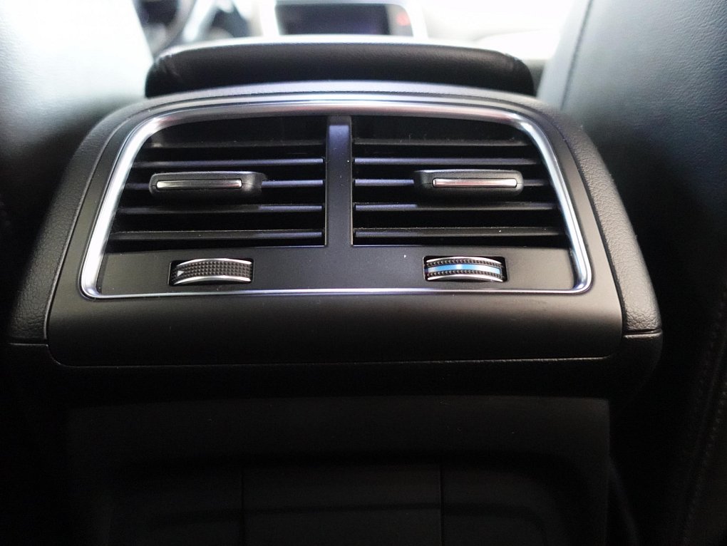 Audi SQ5 3.0V6TDi  Quattro