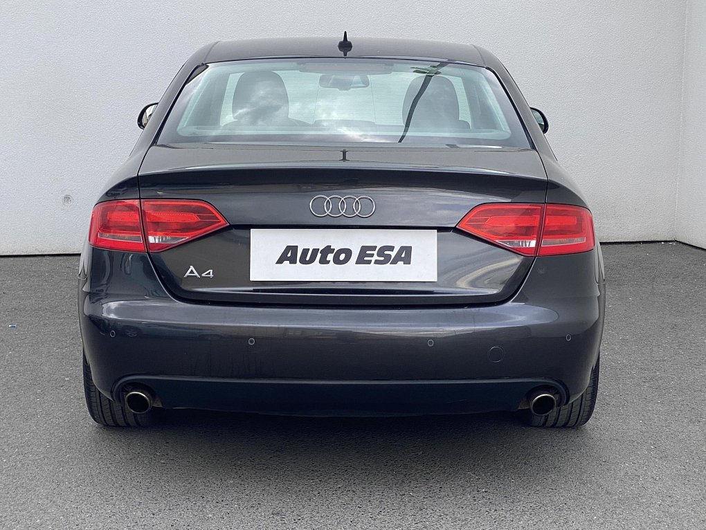 Audi A4 3.2FSI  Quattro