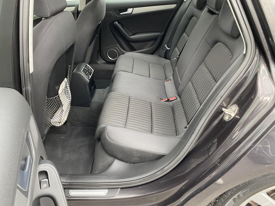 Audi A4 3.2FSI  Quattro