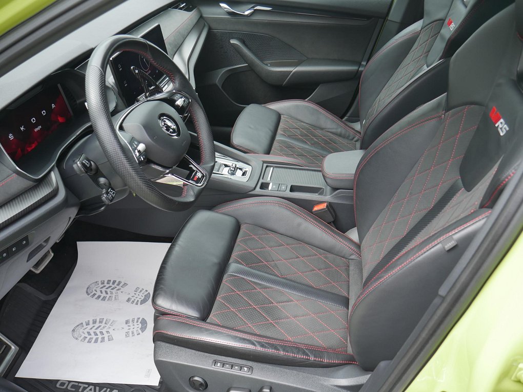 Škoda Octavia IV 2.0TSi RS Challange