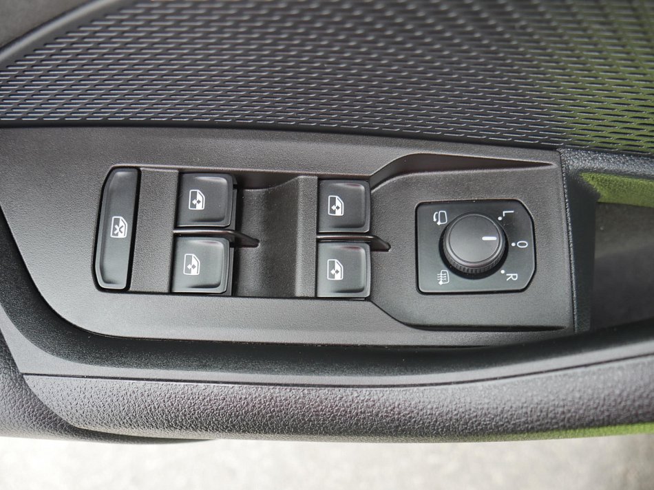 Škoda Octavia IV 2.0TSi RS Challange