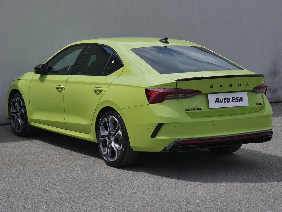 Škoda Octavia IV 2.0TSi RS Challange