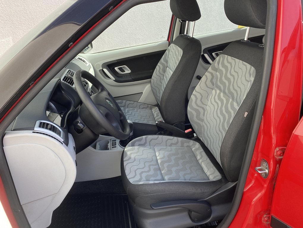 Škoda Fabia II 1.2 HTP Ambiente