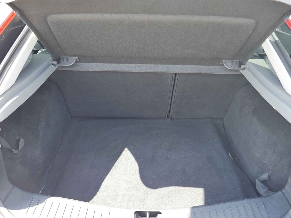 Ford Focus 2.0i 