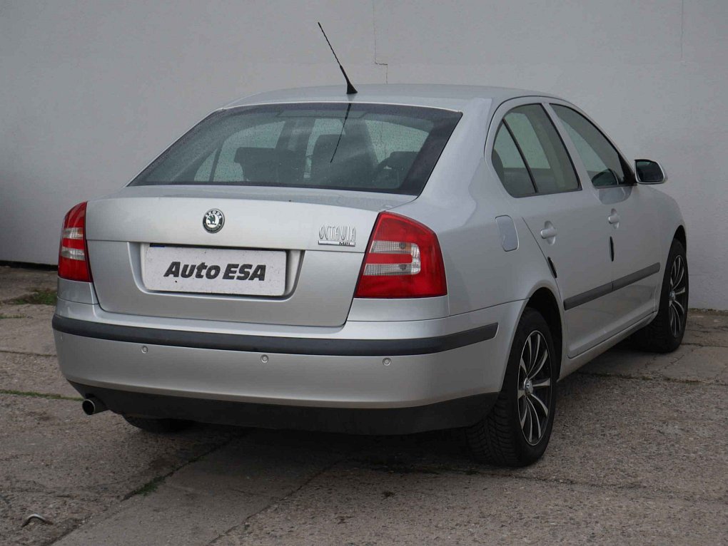 Škoda Octavia II 1.6i 
