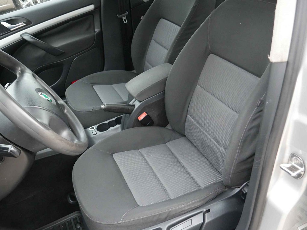 Škoda Octavia II 1.6i 