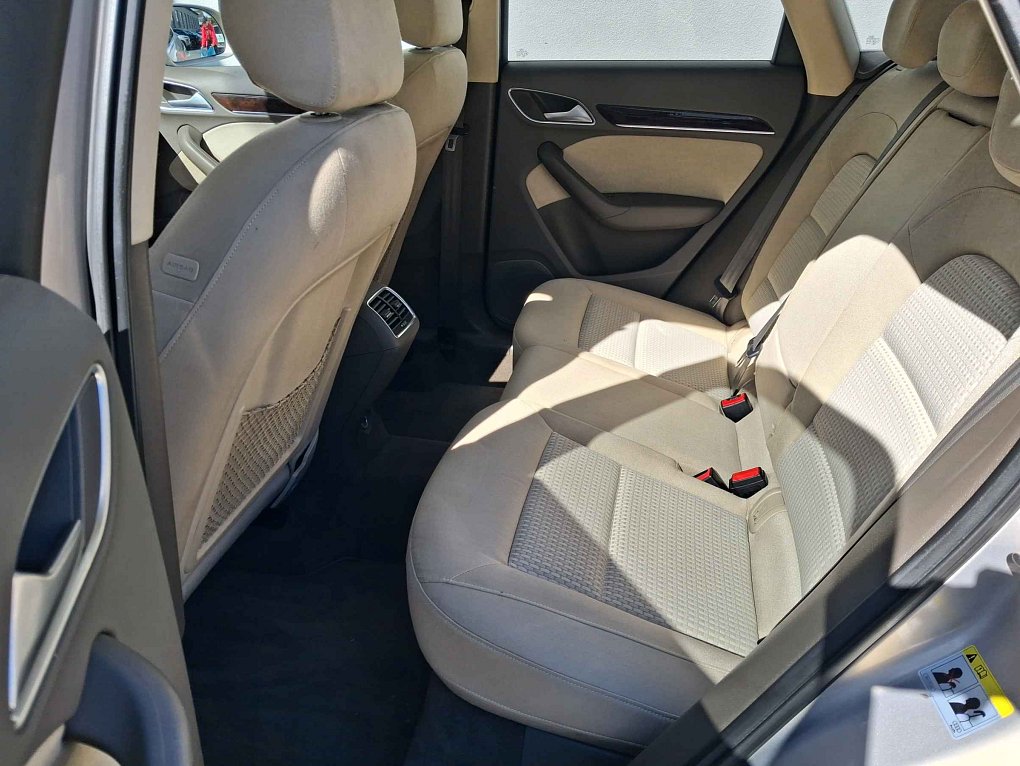 Audi Q3 2.0 TDi  quattro