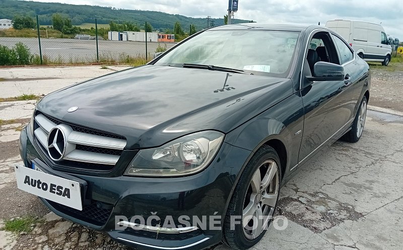 Mercedes-Benz Třída C 2.2CDi  C220