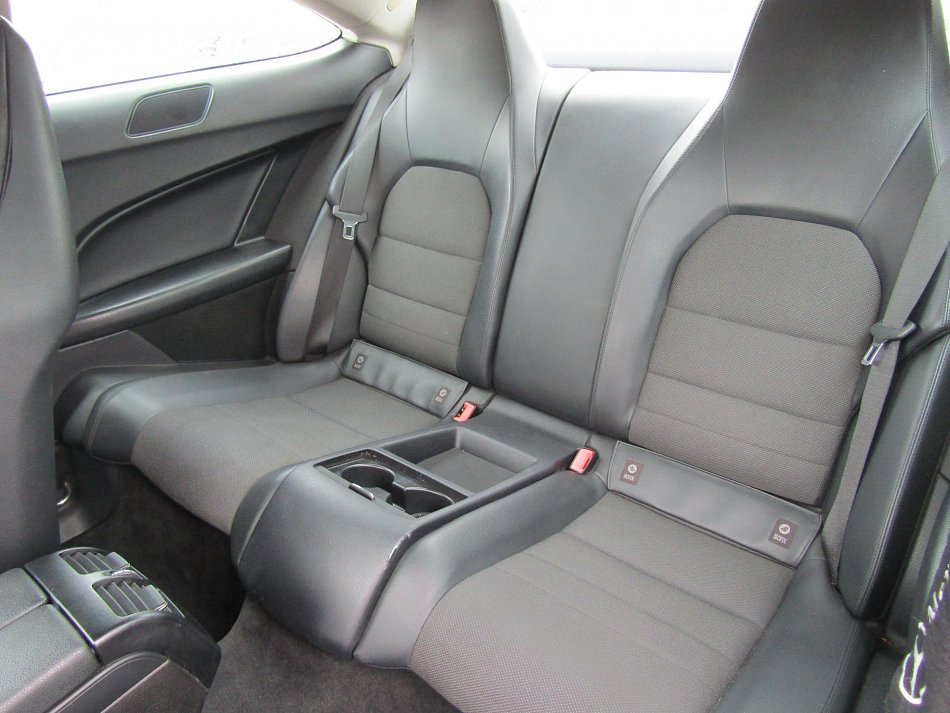 Mercedes-Benz Třída C 2.2CDi  C220
