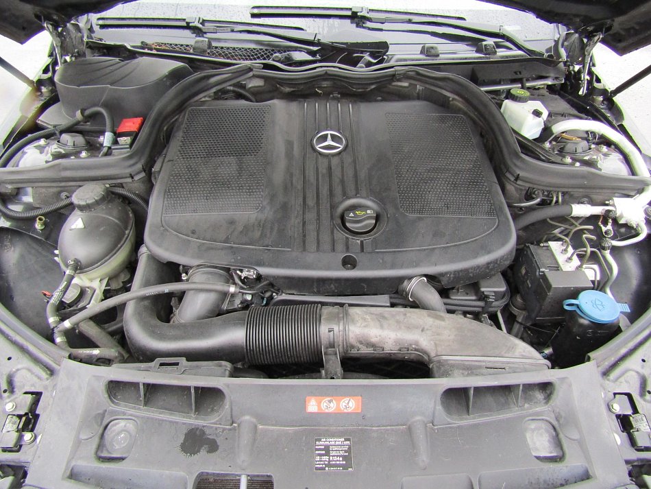 Mercedes-Benz Třída C 2.2CDi  C220