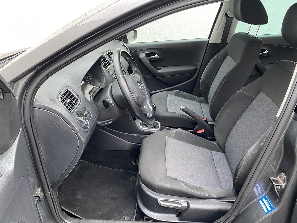 Volkswagen Polo 1.2 HTP Style