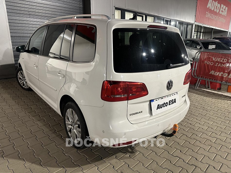 Volkswagen Touran 2.0 TDi 