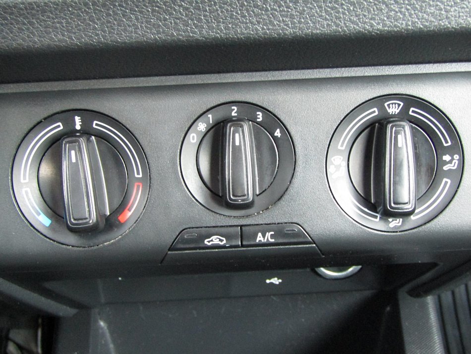 Škoda Fabia III 1.0 TSi 