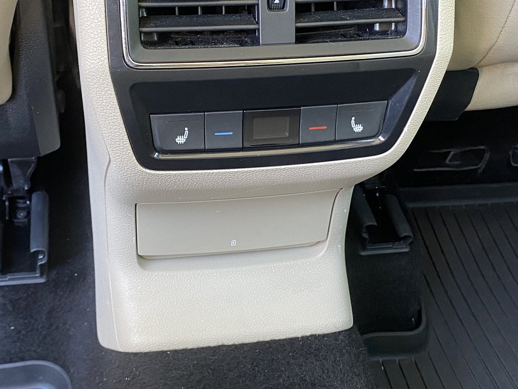 Škoda Kodiaq 2.0 TDi Style 4x4, 7míst