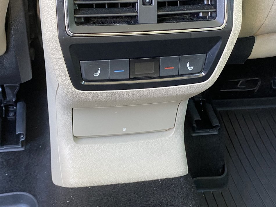 Škoda Kodiaq 2.0 TDi Style 4x4, 7míst