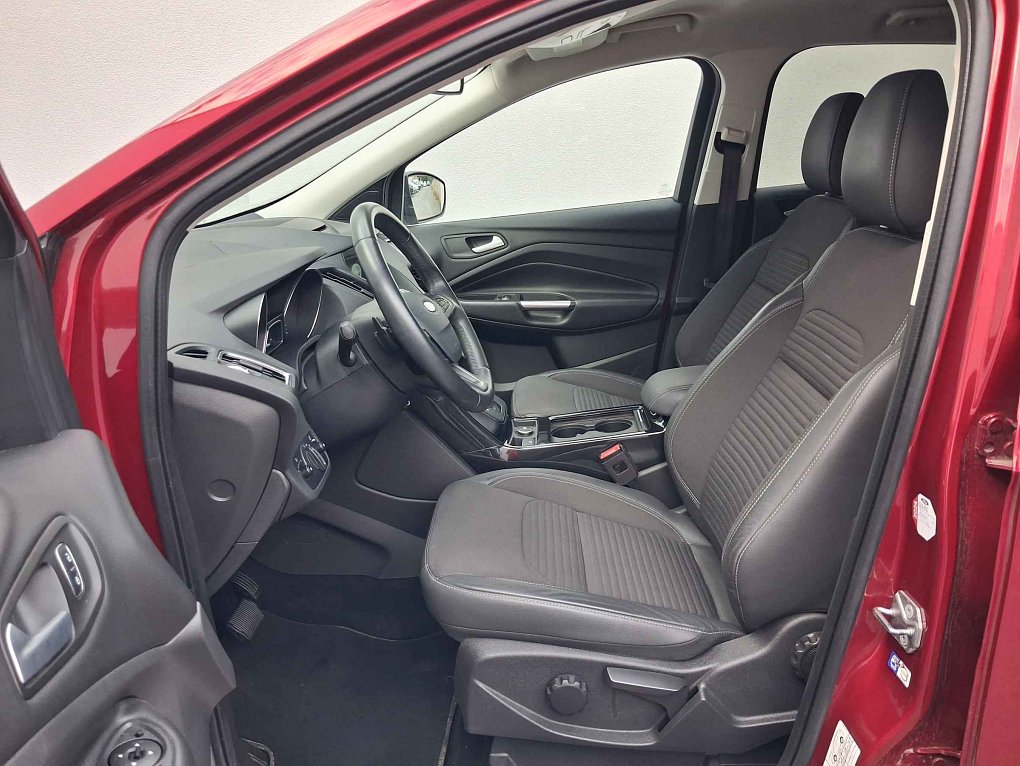 Ford Kuga 1.5 EB Titanium 4x4