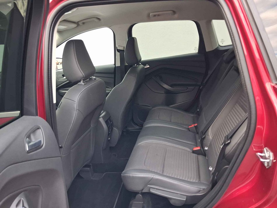 Ford Kuga 1.5 EB Titanium 4x4