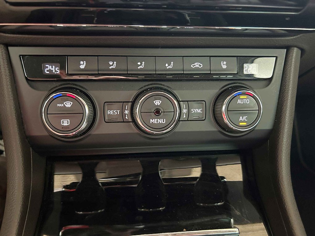 Škoda Superb III 2.0TDi L&K