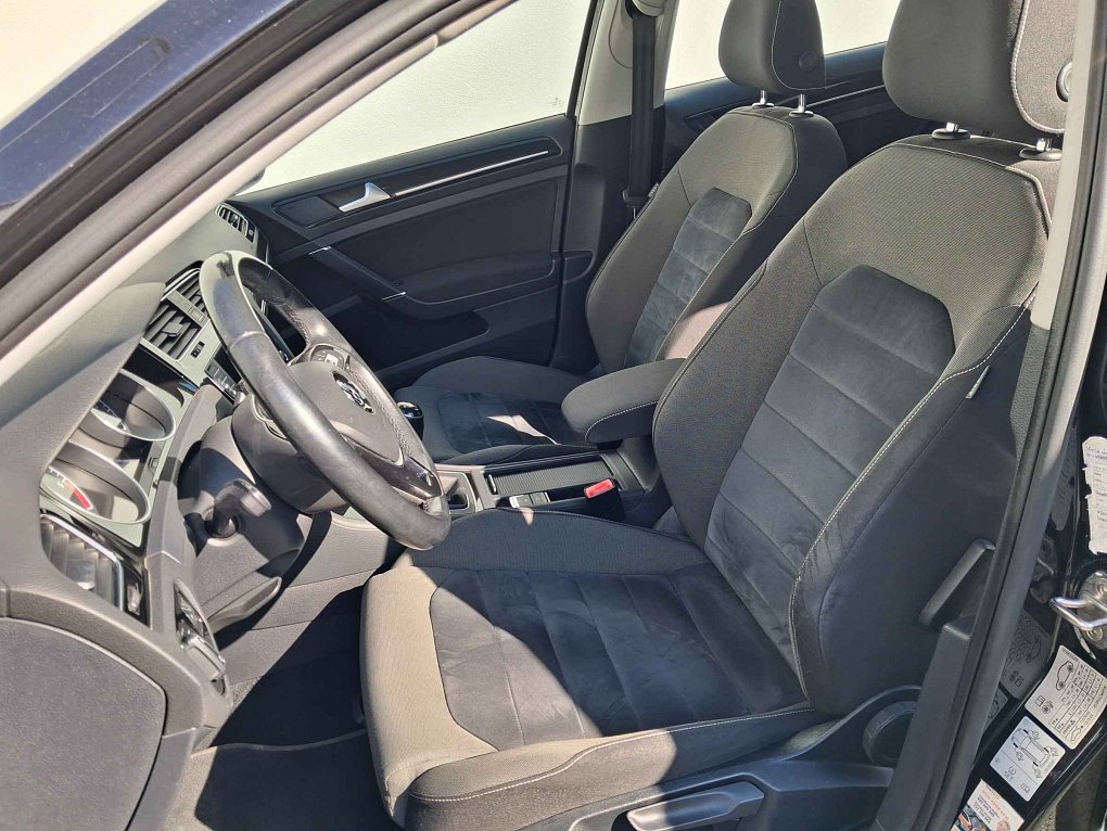 Volkswagen Golf 2.0TDi 