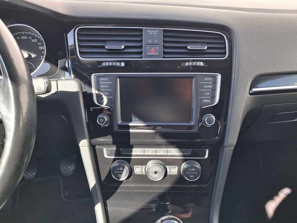 Volkswagen Golf 2.0TDi 