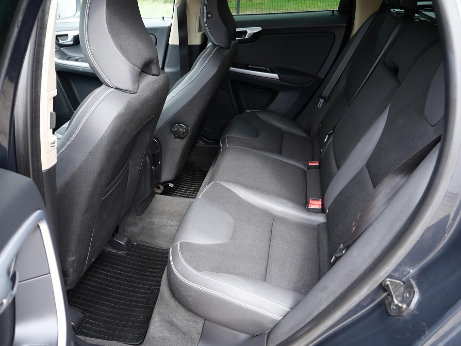 Volvo XC60 2.4 DS  4x4