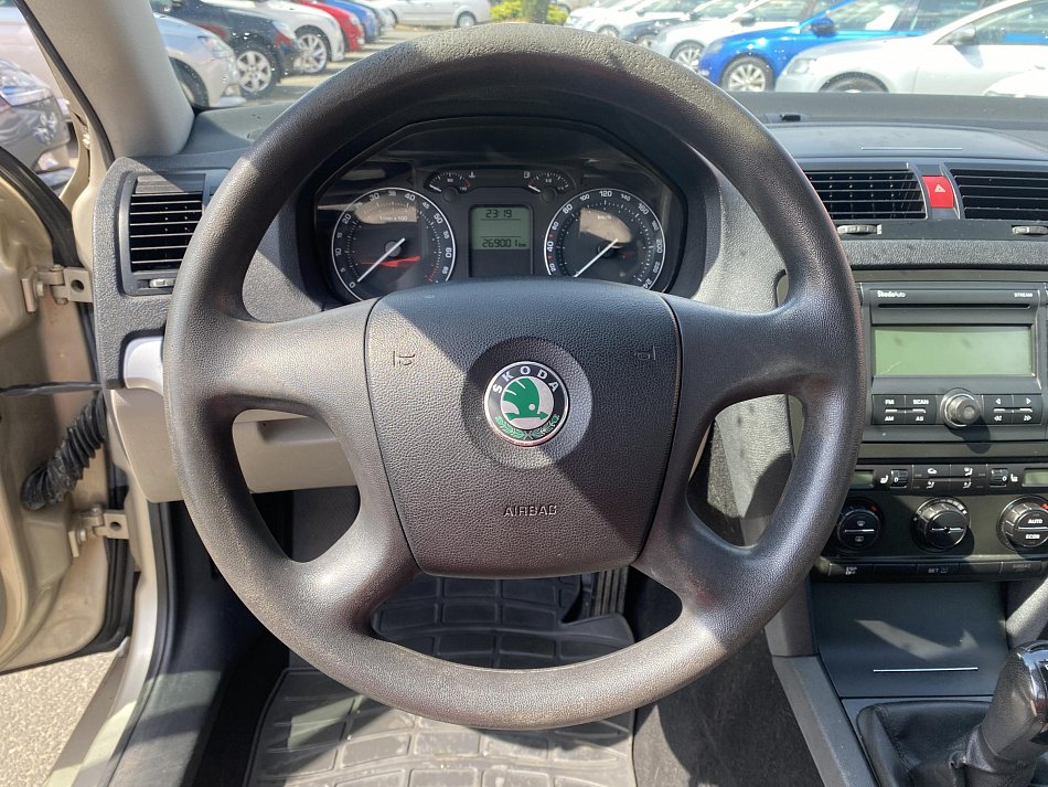 Škoda Octavia II 1.6 