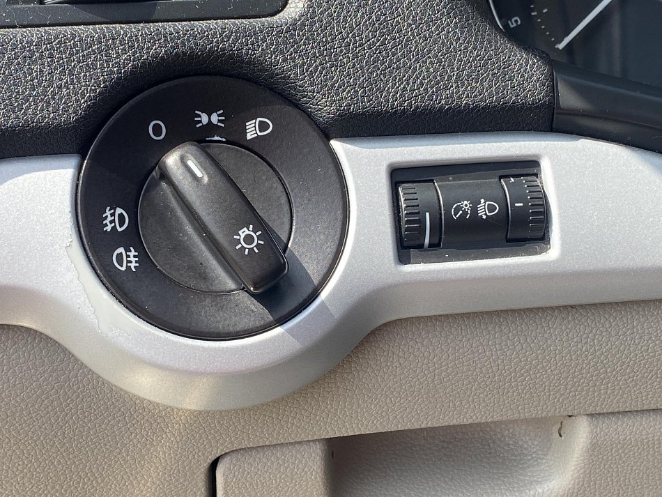 Škoda Octavia II 1.6 