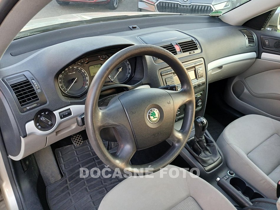 Škoda Octavia II 1.6 