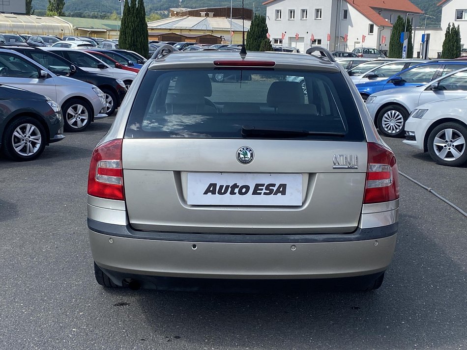 Škoda Octavia II 1.6 