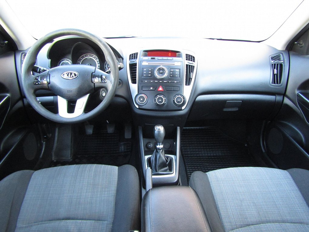 Kia Ceed 1.6 CRDi 