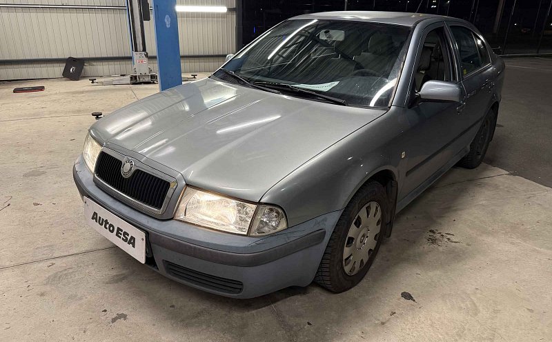 Škoda Octavia 1.6 i 