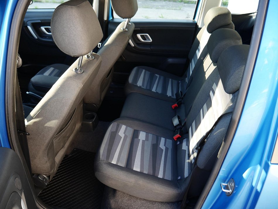 Škoda Roomster 1.4 16V Sport