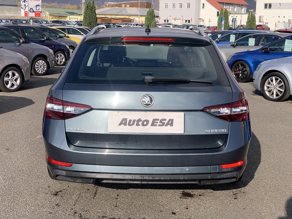 Škoda Superb III 1.8 TSi L&K