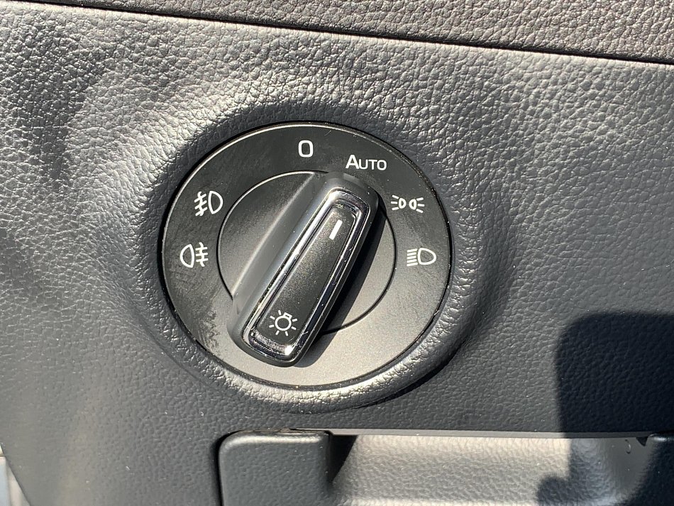 Škoda Superb III 1.8 TSi L&K