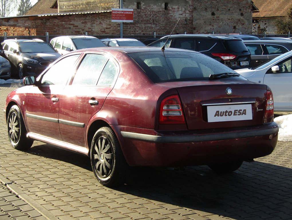 Škoda Octavia 1.6 i 