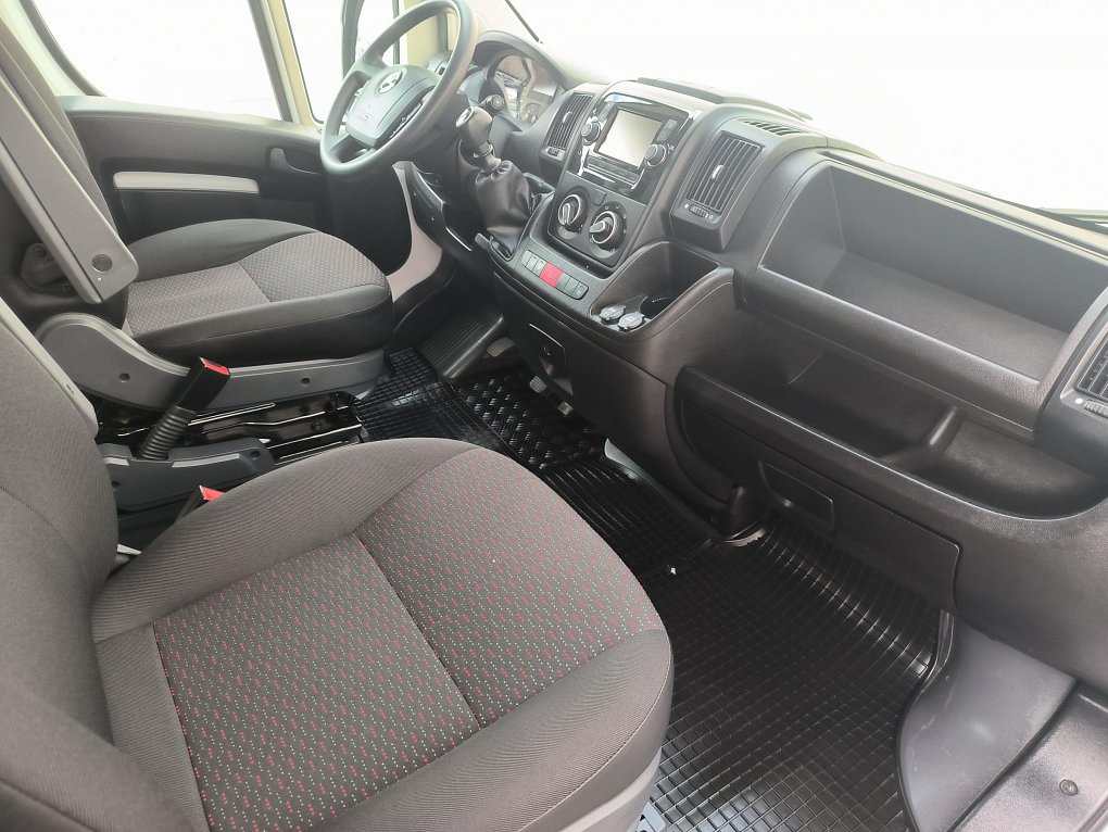 Opel Movano 2.2CDTi  L4H2