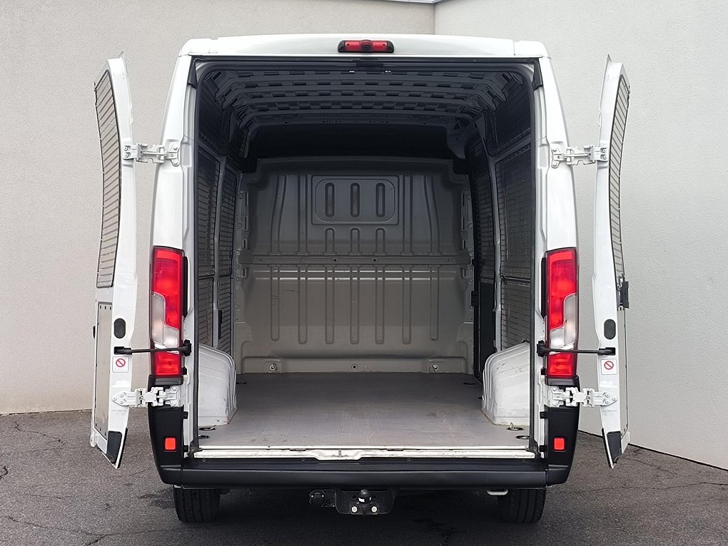 Opel Movano 2.2CDTi  L4H2