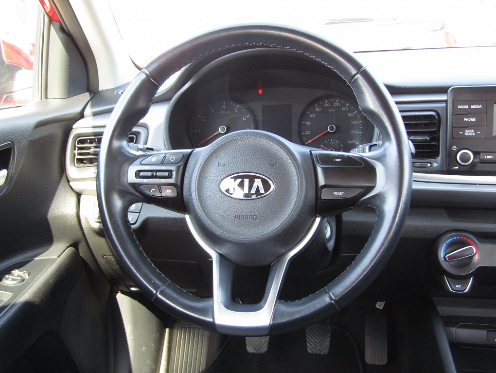 Kia Rio 1.2i 