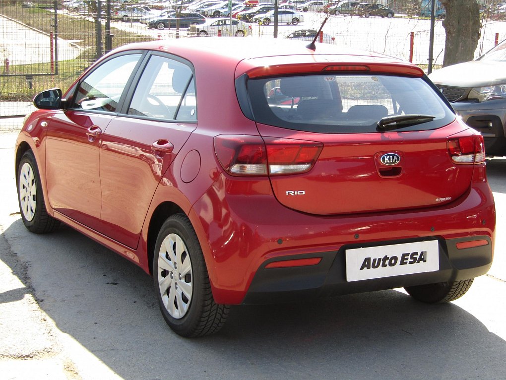Kia Rio 1.2i 