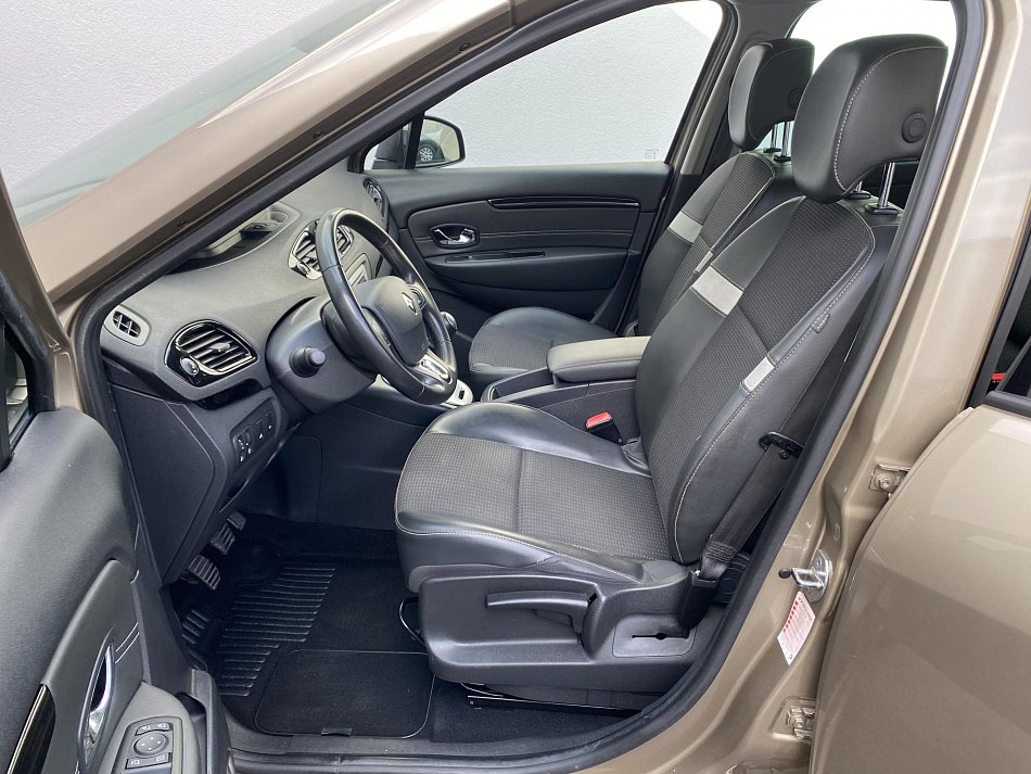 Renault Scénic 1.2TCe Dynamique