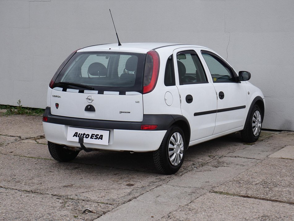 Opel Corsa 1.2i 
