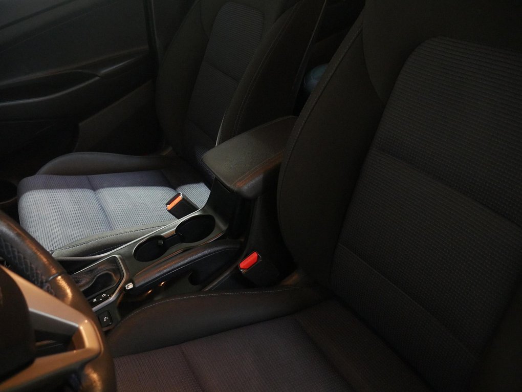 Hyundai Tucson 1.7 CRDi 