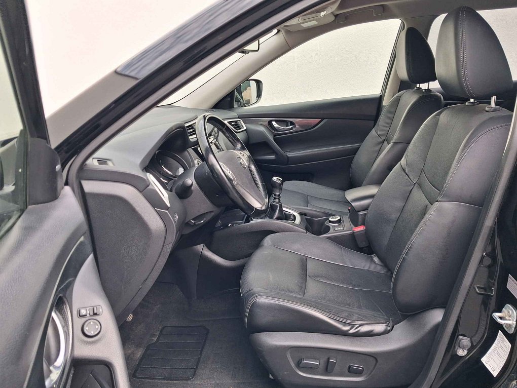 Nissan X-Trail 1.6dCi Tekna 4x4