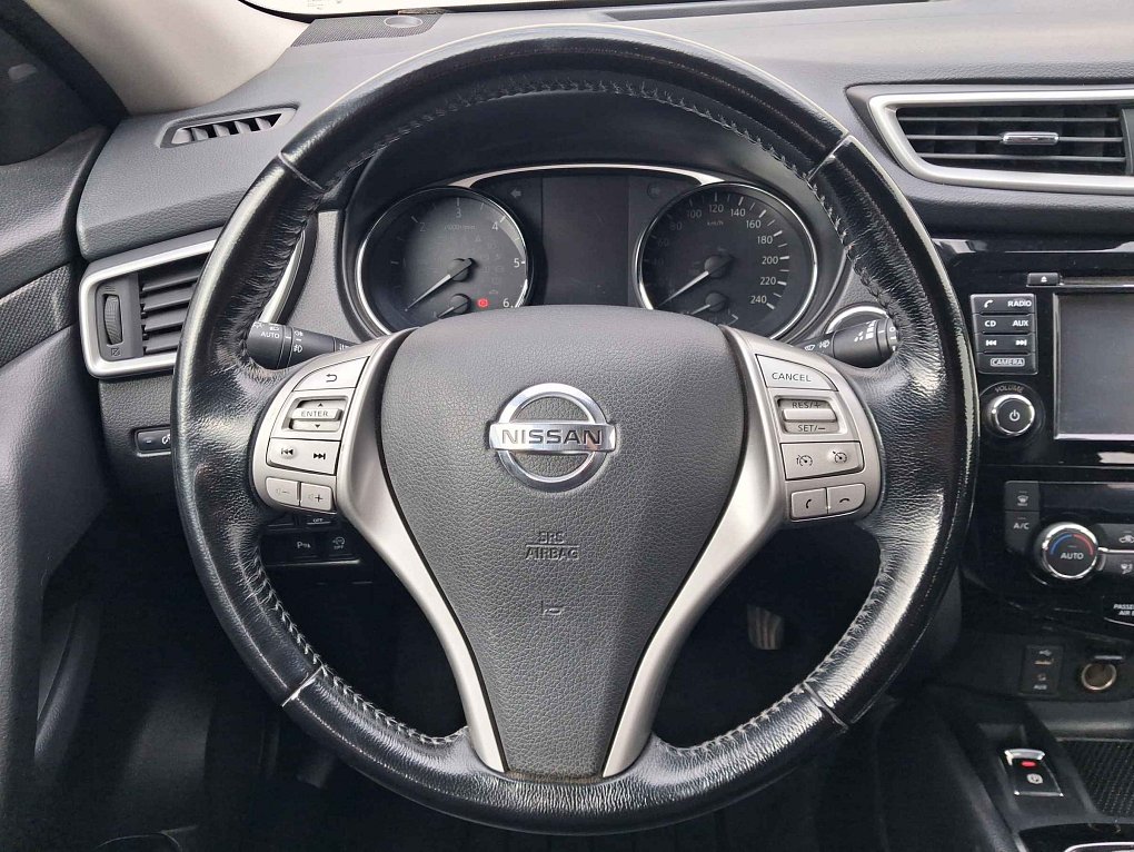 Nissan X-Trail 1.6dCi Tekna 4x4