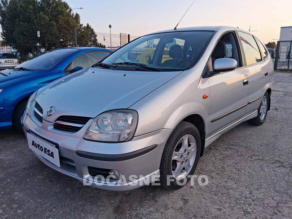 Nissan Almera Tino 2.2 dCi 