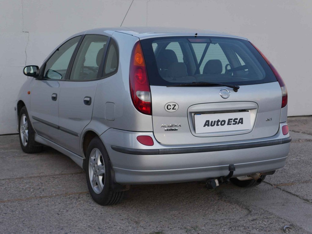 Nissan Almera Tino 2.2 dCi 