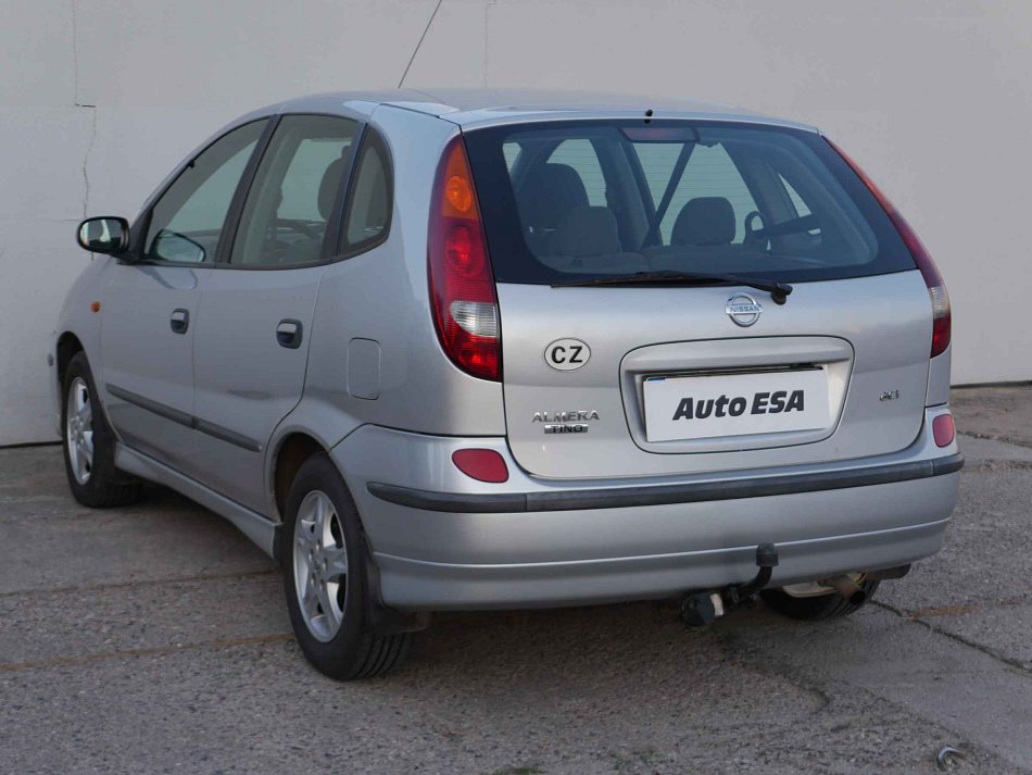 Nissan Almera Tino 2.2 dCi 