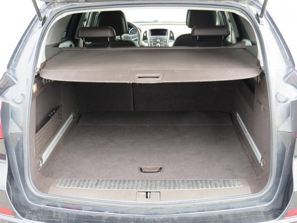 Opel Astra 2.0CDTi 