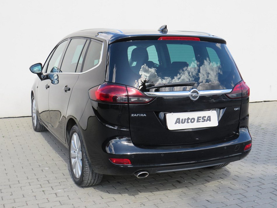 Opel Zafira 2.0 CDTi 