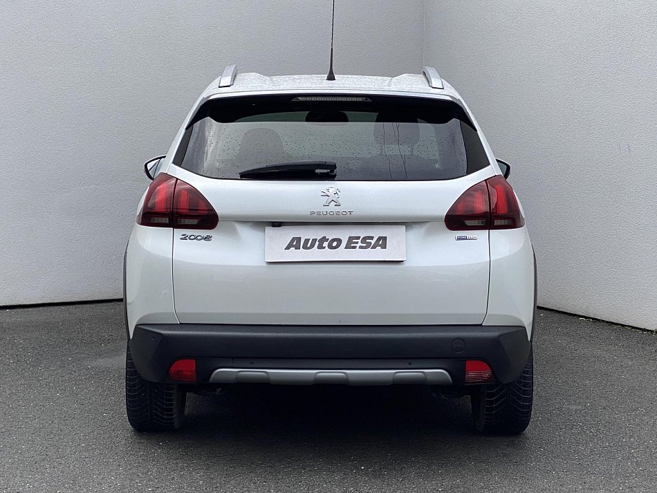 Peugeot 2008 1.2 PT Allure